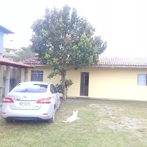 Casa Temporada 400mts Mariscal Casa de Férias Bombinhas